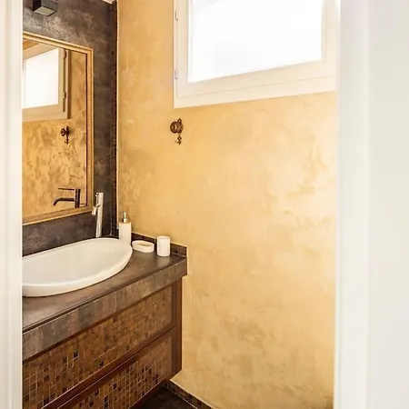 Sweet Luxury * בולוניה